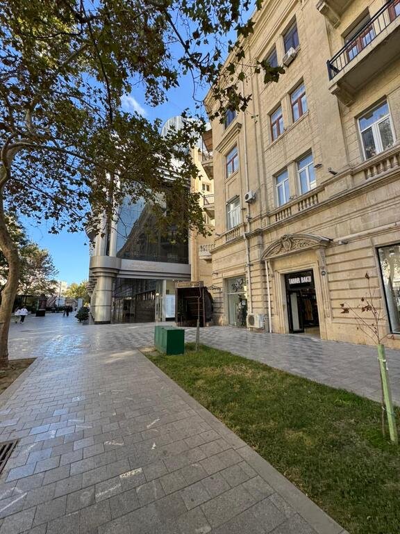 Kirayə verilir 3 otaqlı köhnə tikili, 100 m², Sahil m.-3