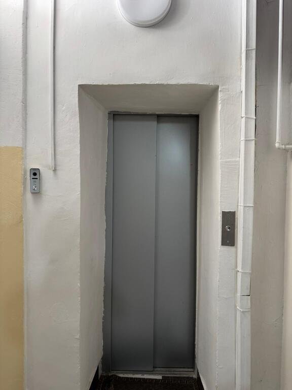 Kirayə verilir 3 otaqlı köhnə tikili, 100 m², Sahil m.-7