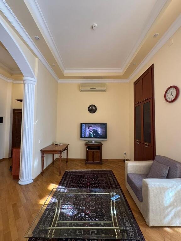 Kirayə verilir 3 otaqlı köhnə tikili, 100 m², Sahil m.-10