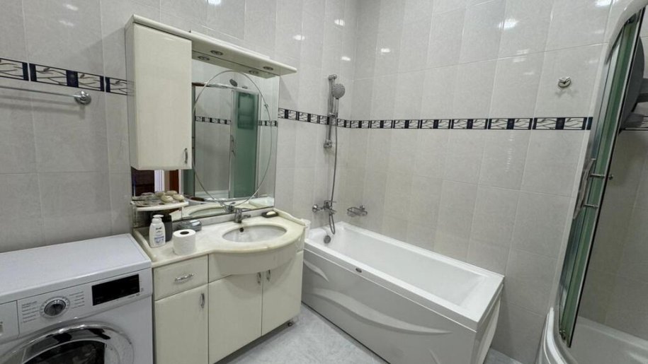 Kirayə verilir 3 otaqlı köhnə tikili, 100 m², Sahil m.-21