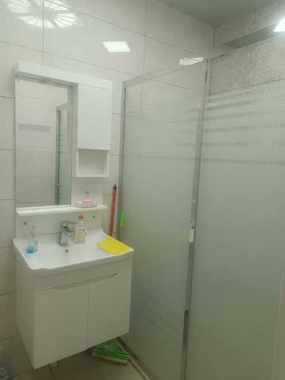 Kirayə verilir 3 otaqlı köhnə tikili, 65 m², Bakıxanov (Razin)-9