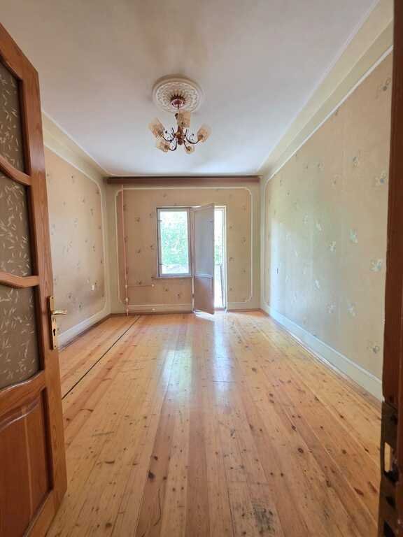 Satılır 5 otaqlı köhnə tikili, 120 m², Yeni Yasamal-3