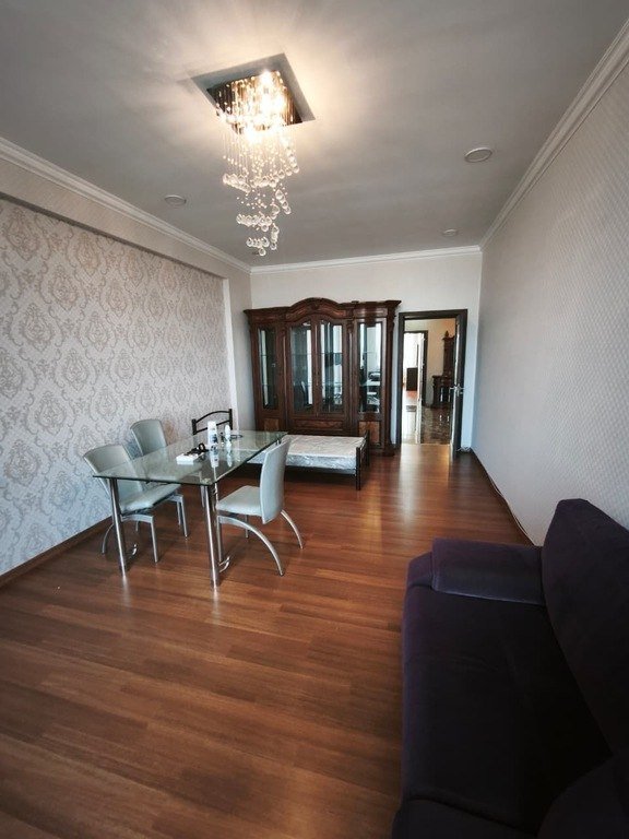 Kirayə verilir 4 otaqlı yeni tikili, 120 m², İnşaatçılar m.-2