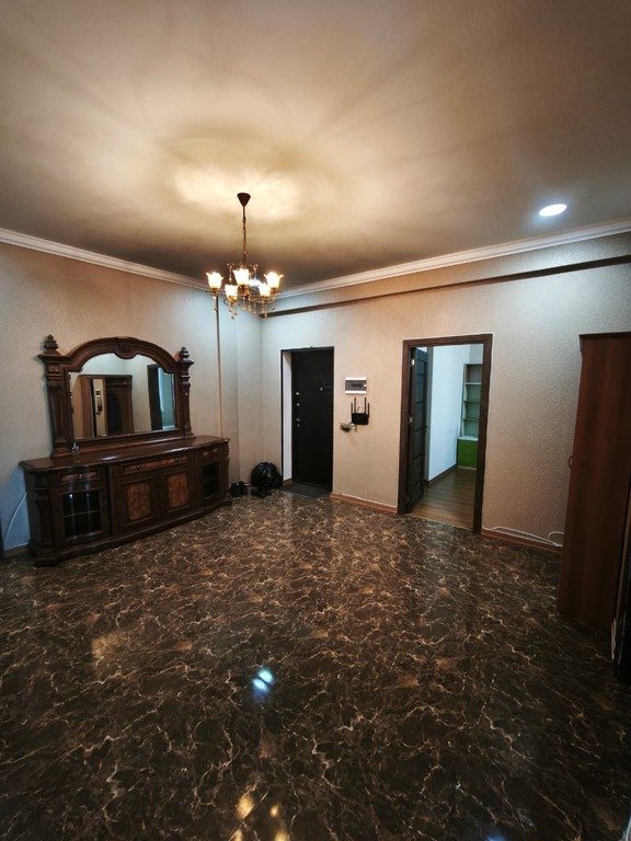 Kirayə verilir 4 otaqlı yeni tikili, 120 m², İnşaatçılar m.-5