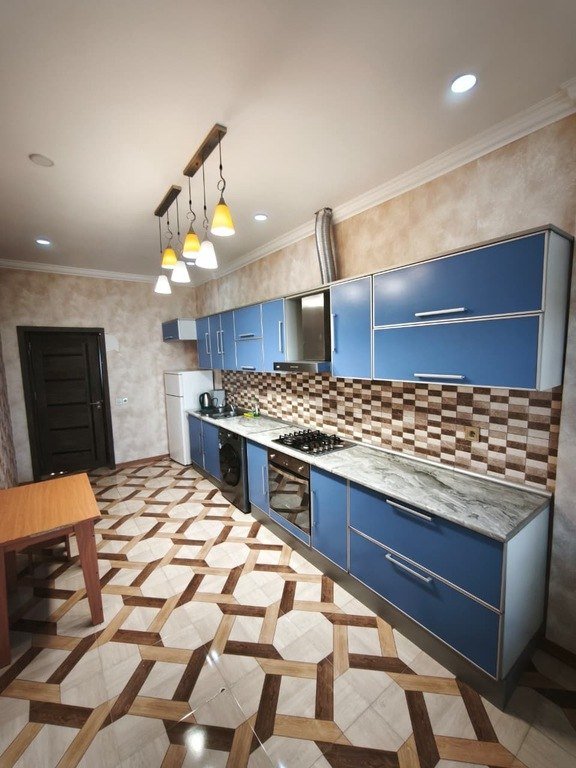 Kirayə verilir 4 otaqlı yeni tikili, 120 m², İnşaatçılar m.-11