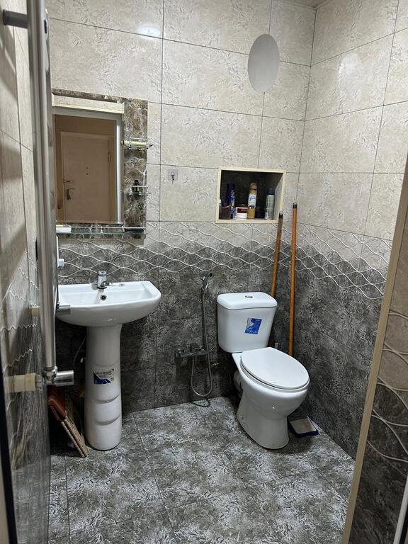 Satılır 3 otaqlı köhnə tikili, 70 m², Bakıxanov (Razin)-11