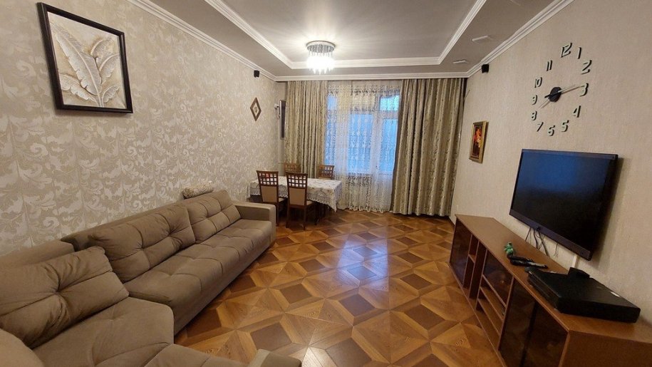 Kirayə verilir 2 otaqlı köhnə tikili, 60 m², 28 May m.-1