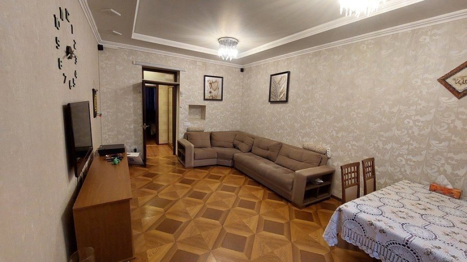 Kirayə verilir 2 otaqlı köhnə tikili, 60 m², 28 May m.-2