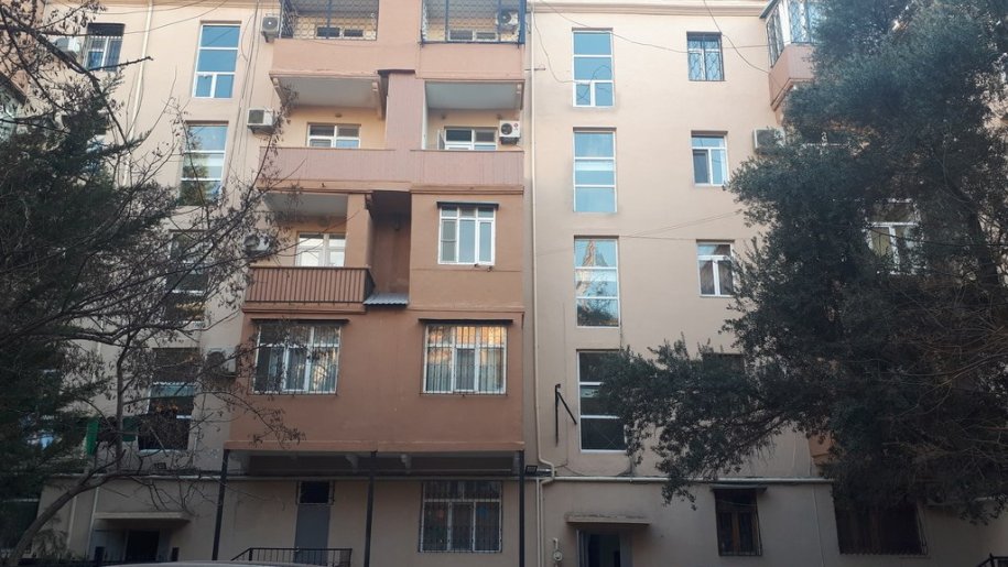 Kirayə verilir 2 otaqlı köhnə tikili, 60 m², 28 May m.-11