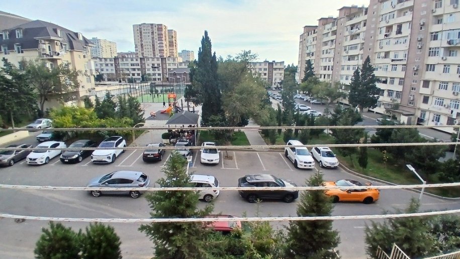 Satılır 3 otaqlı köhnə tikili, 85 m², Həzi Aslanov m.-1