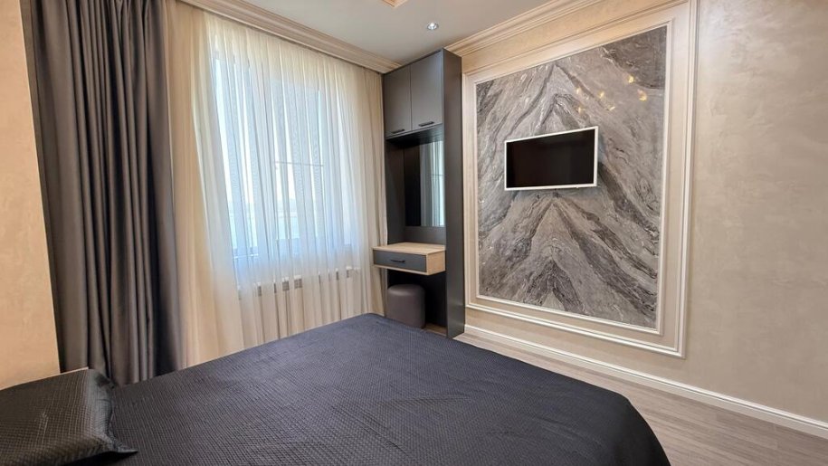 Kirayə verilir 4 otaqlı yeni tikili, 140 m², Yasamal-10