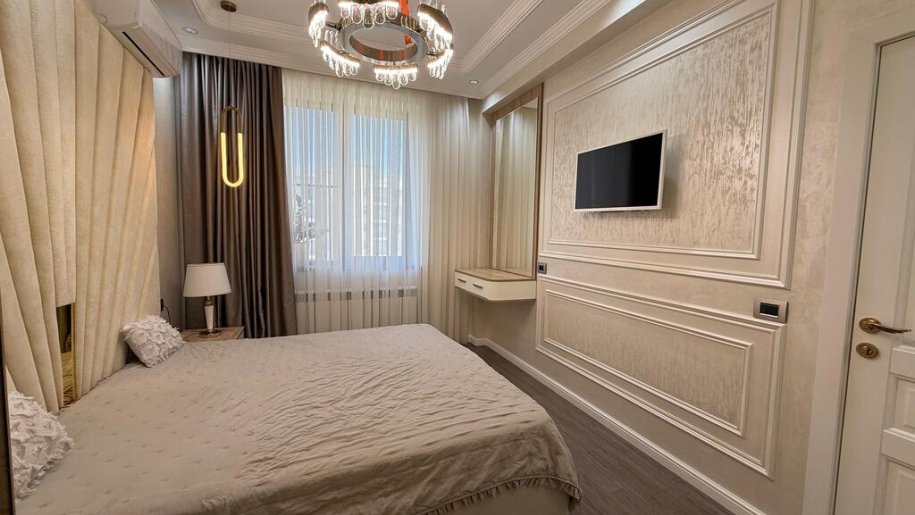 Kirayə verilir 4 otaqlı yeni tikili, 140 m², Yasamal-13