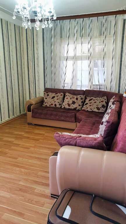 Satılır 2 otaqlı köhnə tikili, 32 m², İnşaatçılar m.-2