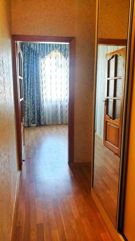 Satılır 2 otaqlı köhnə tikili, 32 m², İnşaatçılar m.-5