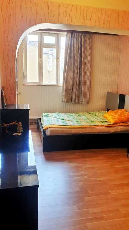 Satılır 2 otaqlı köhnə tikili, 32 m², İnşaatçılar m.-9