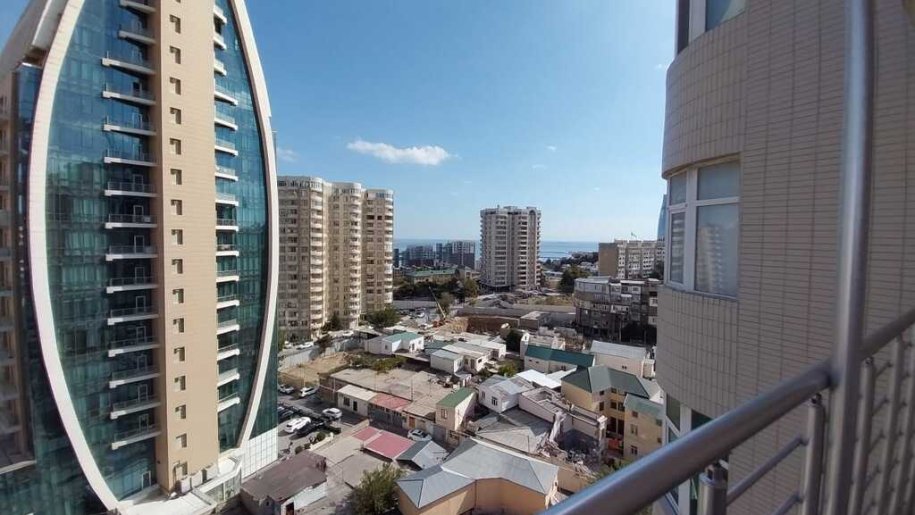 Satılır 3 otaqlı yeni tikili, 150 m², Elmlər Akademiyası m.-2