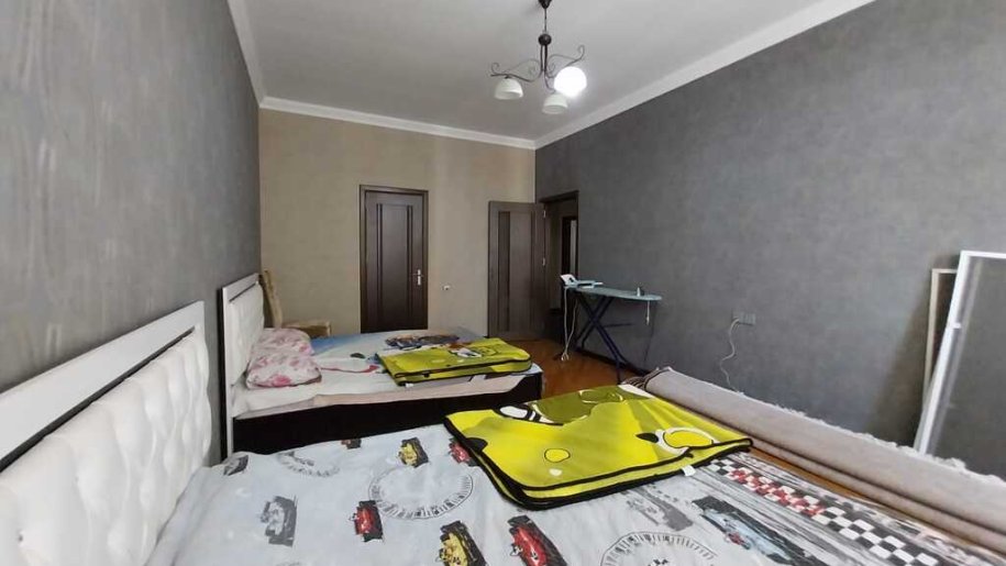 Satılır 3 otaqlı yeni tikili, 150 m², Elmlər Akademiyası m.-9