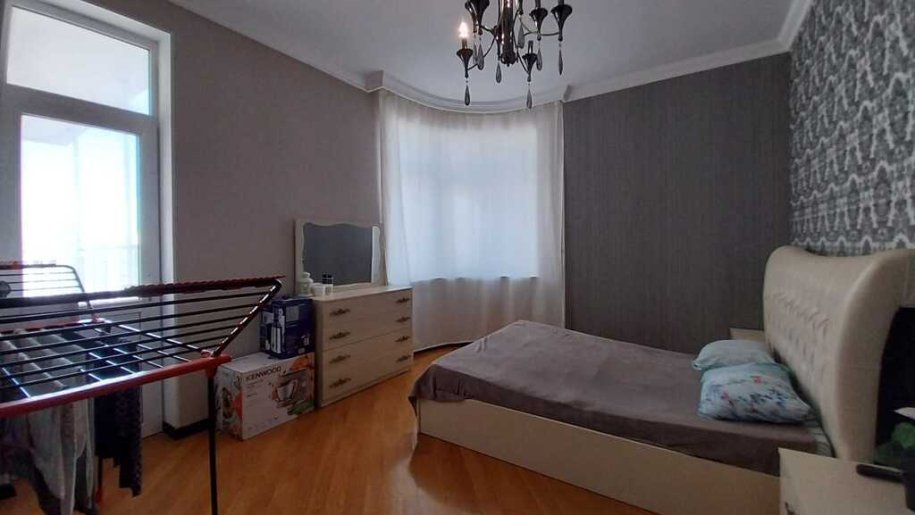 Satılır 3 otaqlı yeni tikili, 150 m², Elmlər Akademiyası m.-12