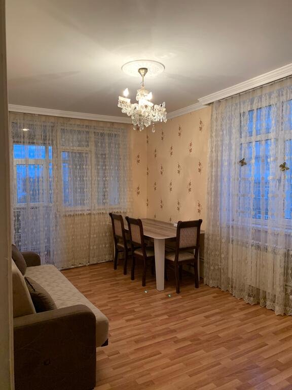 Satılır 2 otaqlı köhnə tikili, 40 m², Bakıxanov (Razin)-1