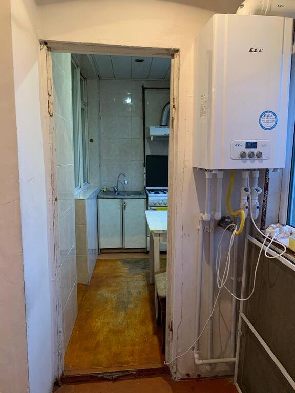 Satılır 2 otaqlı köhnə tikili, 40 m², Bakıxanov (Razin)-2