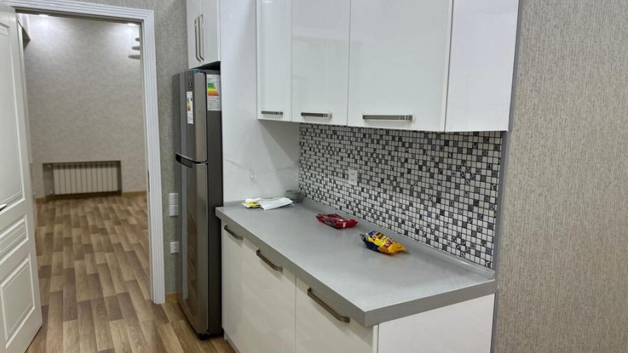 Kirayə verilir 3 otaqlı yeni tikili, 140 m², Elmlər Akademiyası m.-7