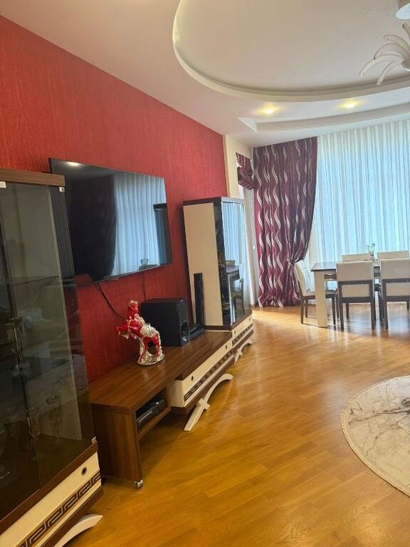 Satılır 4 otaqlı yeni tikili, 170 m², 8 noyabr-4