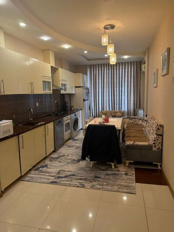 Satılır 4 otaqlı yeni tikili, 170 m², 8 noyabr-11