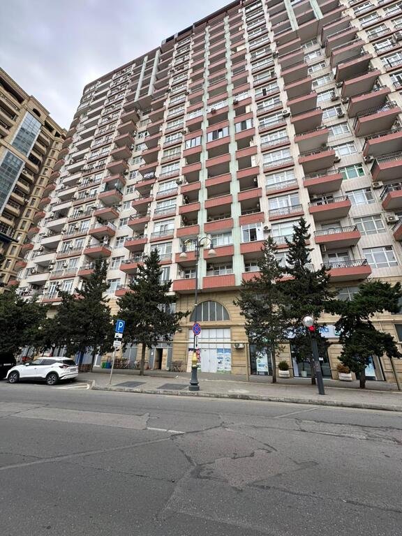 Satılır 3 otaqlı yeni tikili, 131 m², Badamdar-7