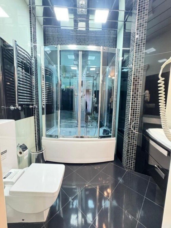 Satılır 3 otaqlı yeni tikili, 134 m², 28 May m.-8