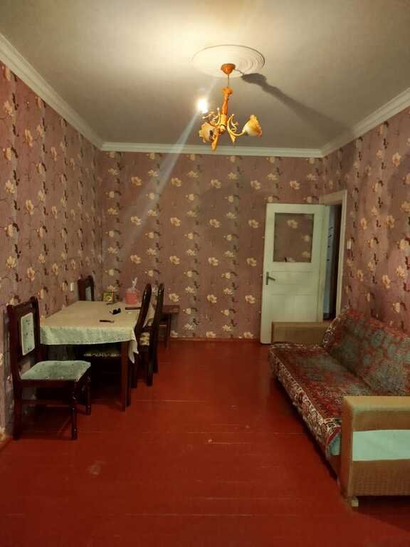 Satılır 2 otaqlı köhnə tikili, 70 m², Əhmədli m.-1