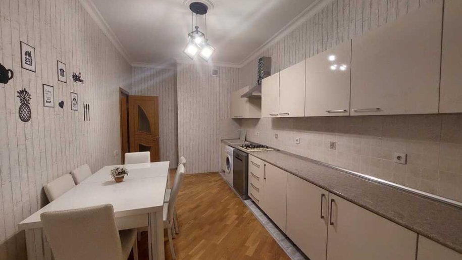 Satılır 2 otaqlı yeni tikili, 90 m², Nizami m.-7