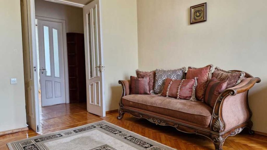 Satılır 3 otaqlı köhnə tikili, 90 m², Nizami m.-16