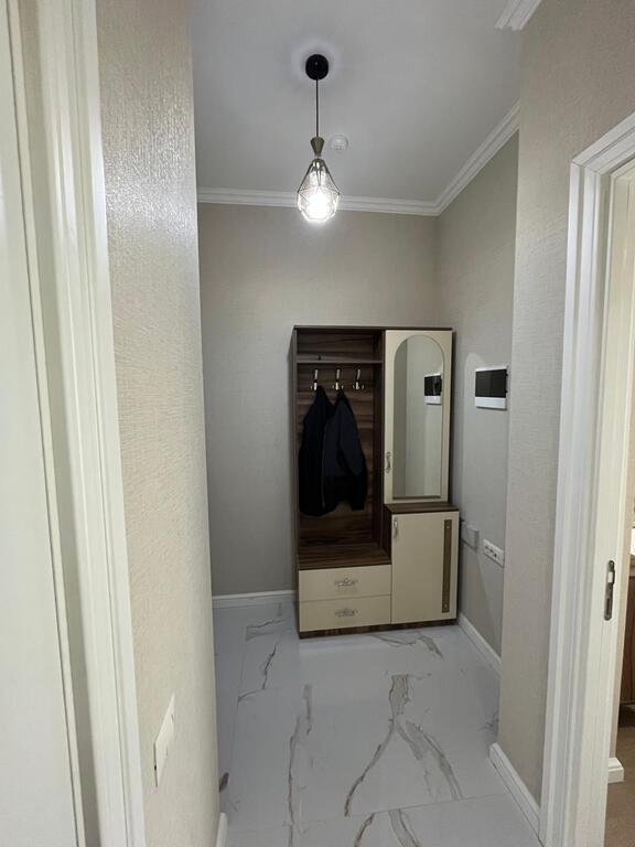 Kirayə verilir 2 otaqlı yeni tikili, 65 m², İnşaatçılar m.-4