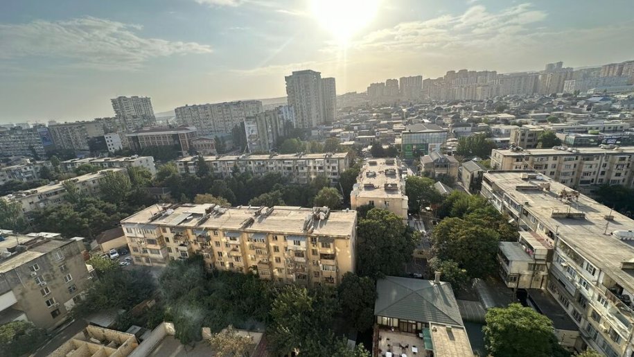 Kirayə verilir 3 otaqlı yeni tikili, 136 m², İnşaatçılar m.-1