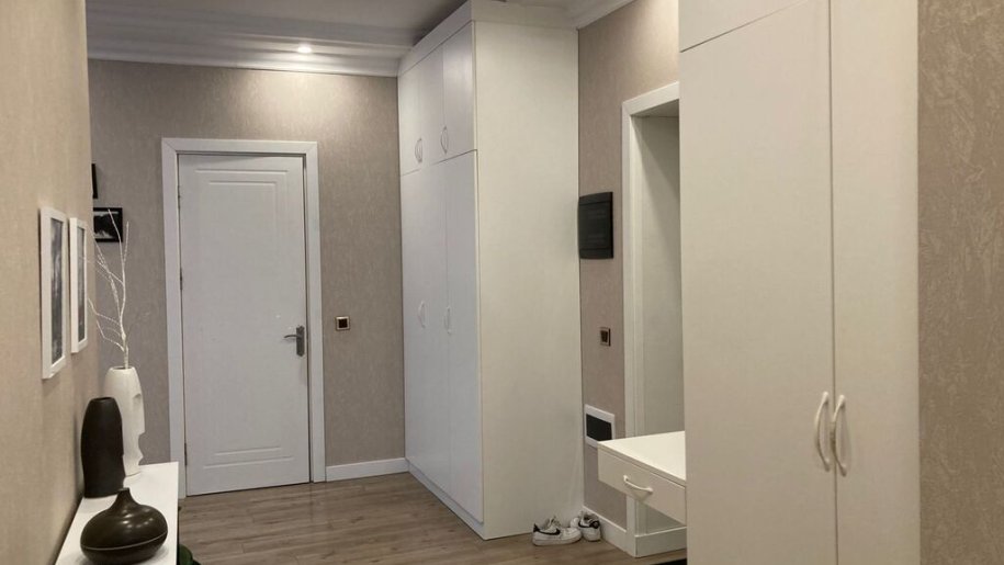 Satılır 3 otaqlı yeni tikili, 100 m², 8 noyabr-12