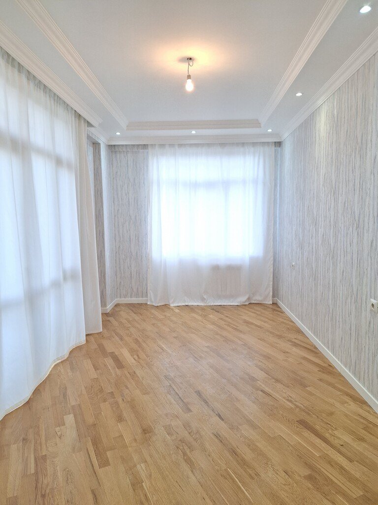Satılır 3 otaqlı yeni tikili, 120 m², 9-cu mikrorayon-6