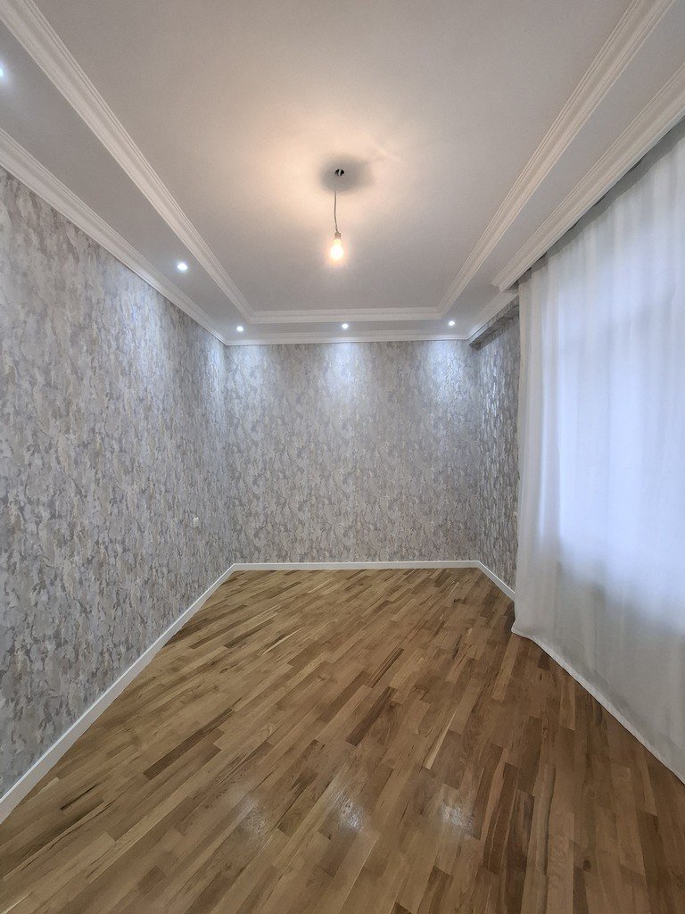 Satılır 3 otaqlı yeni tikili, 120 m², 9-cu mikrorayon-8