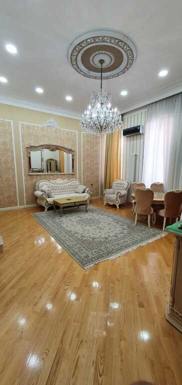 Satılır 3 otaqlı köhnə tikili, 130 m², Sahil m.-3