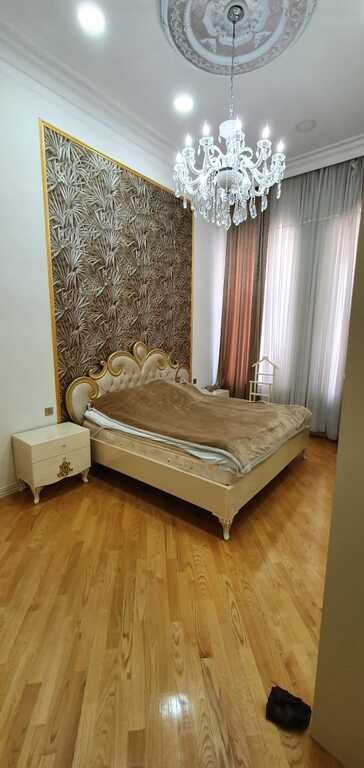 Satılır 3 otaqlı köhnə tikili, 130 m², Sahil m.-5