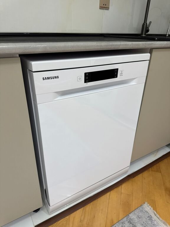 Satılır 2 otaqlı yeni tikili, 90 m², 8 noyabr-7