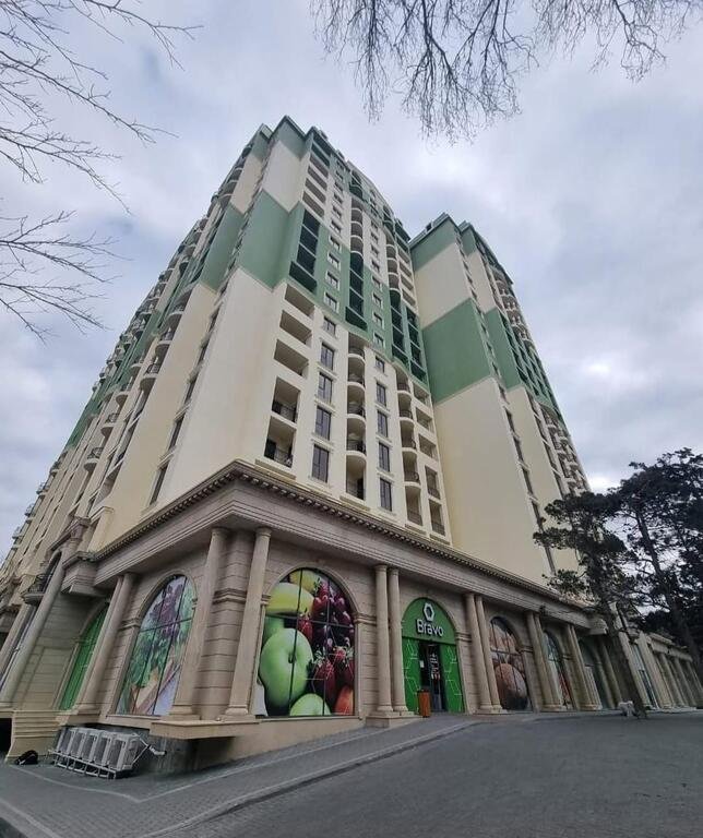 Satılır 3 otaqlı yeni tikili, 118 m², Qara Qarayev m.-6