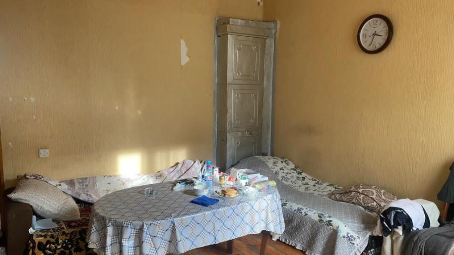 Satılır 2 otaqlı köhnə tikili, 44 m², Bayıl-4