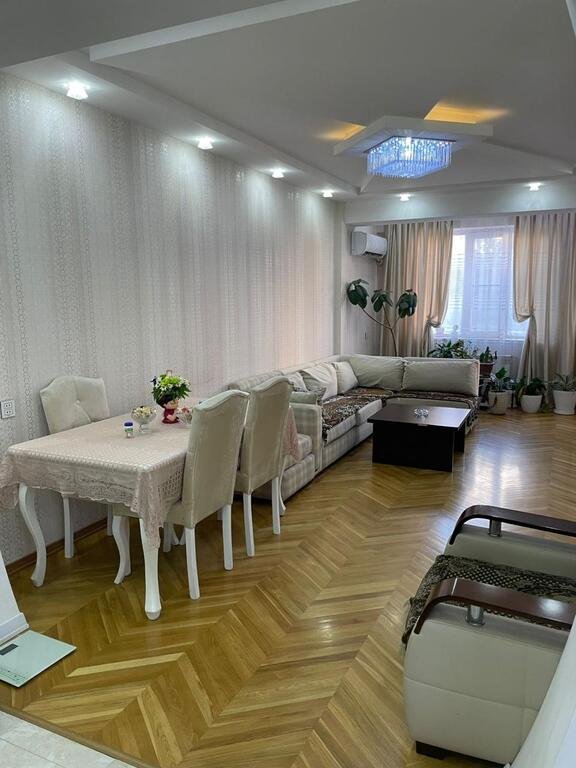 Satılır 4 otaqlı yeni tikili, 130 m², Həzi Aslanov m.-3