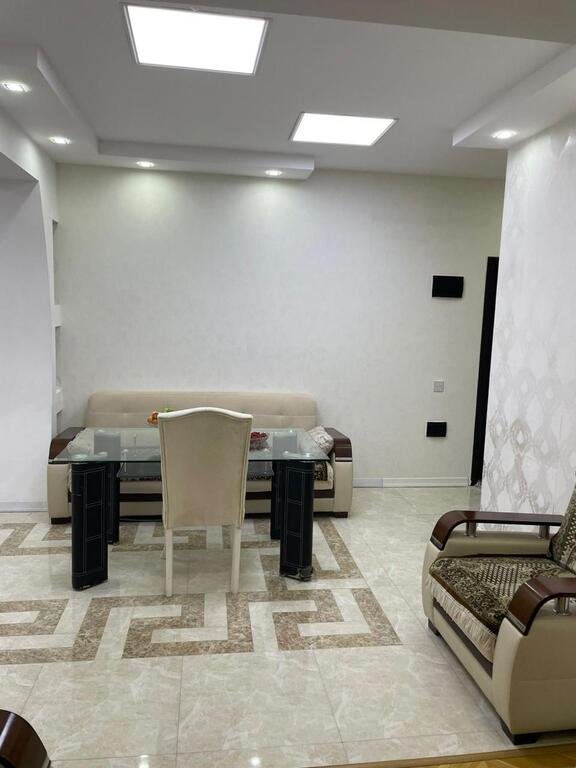 Satılır 4 otaqlı yeni tikili, 130 m², Həzi Aslanov m.-5