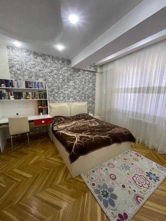 Satılır 4 otaqlı yeni tikili, 130 m², Həzi Aslanov m.-8