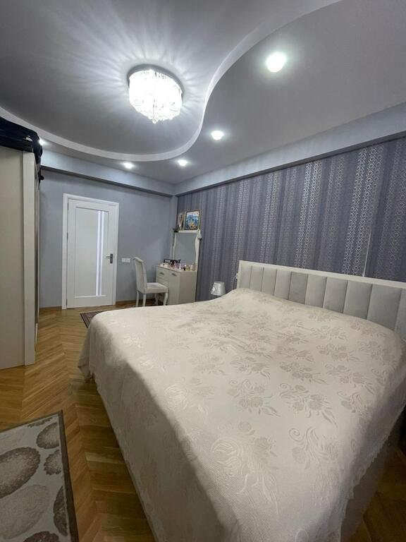 Satılır 4 otaqlı yeni tikili, 130 m², Həzi Aslanov m.-13