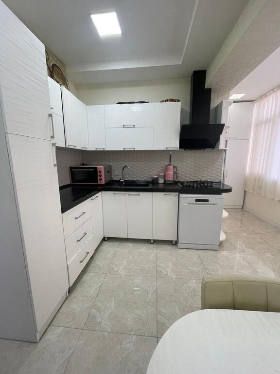 Satılır 4 otaqlı yeni tikili, 130 m², Həzi Aslanov m.-17
