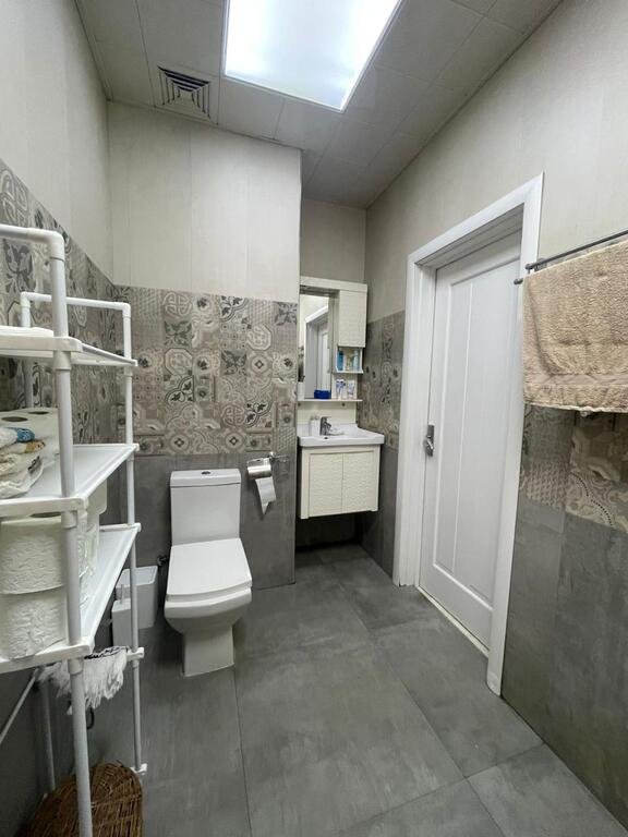 Satılır 4 otaqlı yeni tikili, 130 m², Həzi Aslanov m.-20