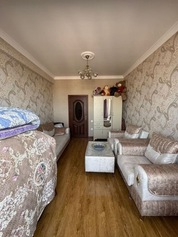 Satılır 4 otaqlı yeni tikili, 145 m², İnşaatçılar m.-4