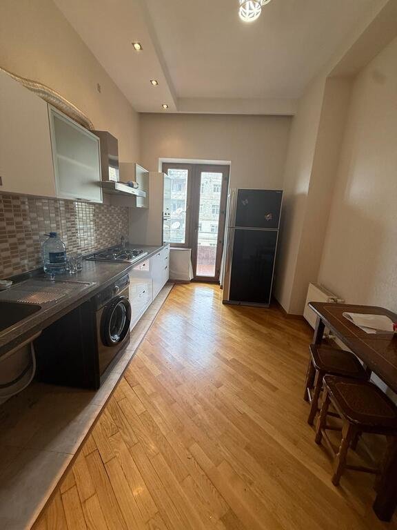 Kirayə verilir 2 otaqlı yeni tikili, 85 m², 8 noyabr-11